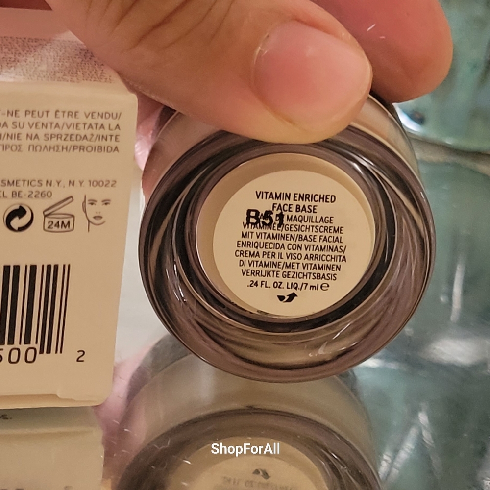 Bobbi Brown - Picture 4 of 6